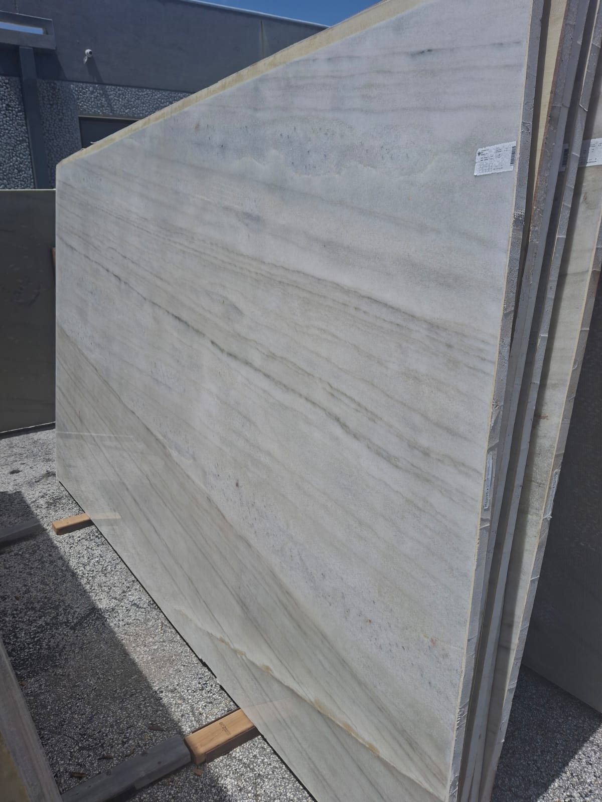 Quartzite Stellar slab sample